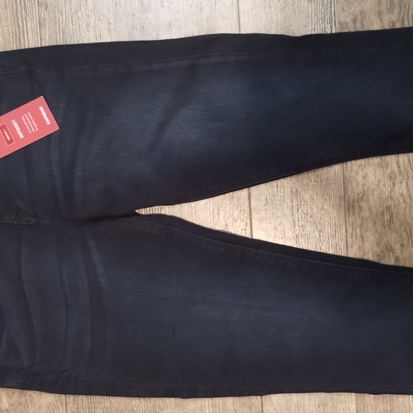 NWT EXPRESS STRETCH PLUS JEANS RETAIL 80.00 - Picture 4 of 17